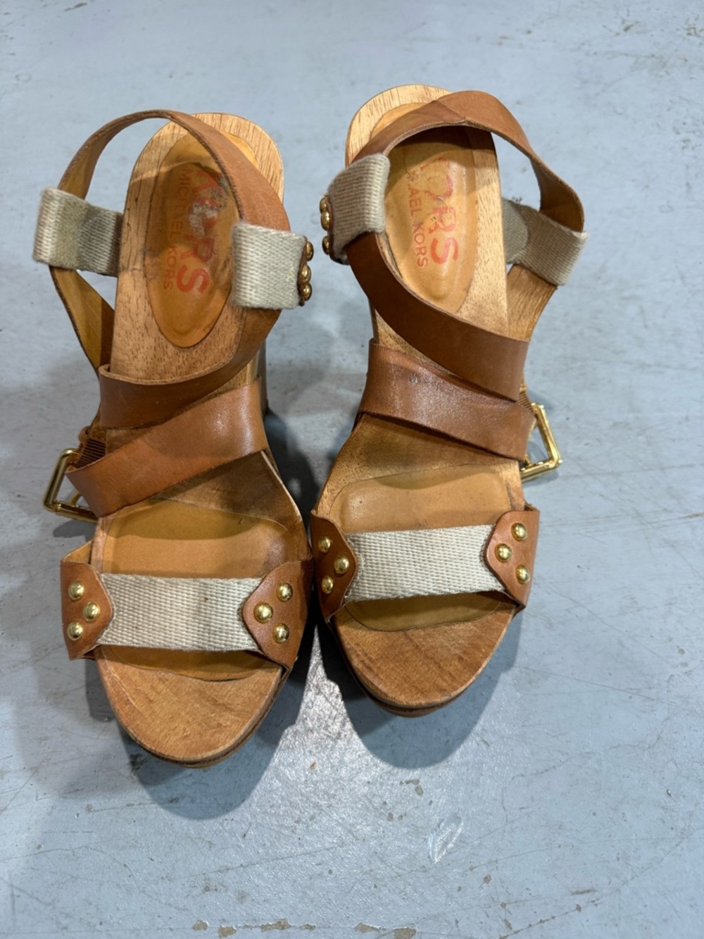 Michael Kors Brown Leather Platform Sandals with Gold Accents - Picture 2 of 3